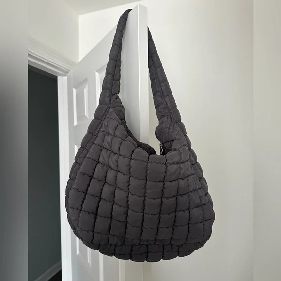 FP Movement Quilted Caryall Bag Graphite - Picture 6 of 8